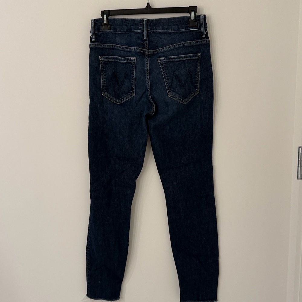 MOTHER High‎ Waisted Looker Ankle Fray Jeans  Distressed Size 27 close to edge - Picture 4 of 8